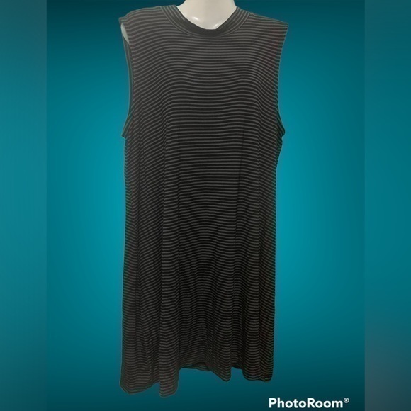 Maurice’s Striped Dress - Picture 1 of 3